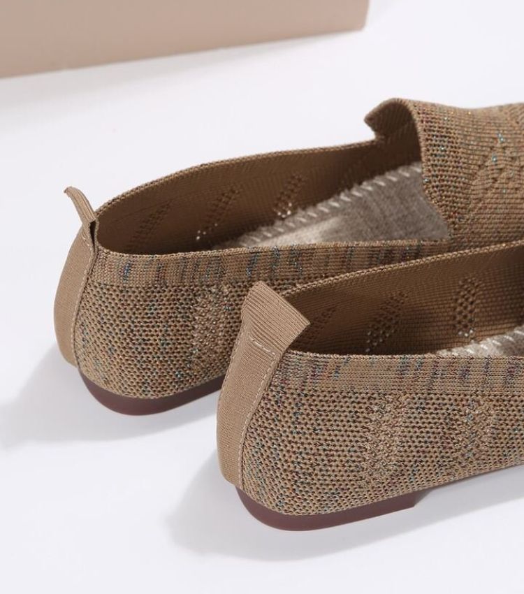 "Orthopedische antislip platte schoenen, elegant ontwerp, ademend materiaal, ideaal voor dagelijks comfort en stijl."