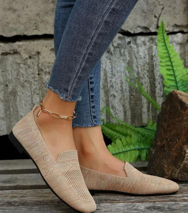 "Orthopedische antislip platte schoenen, elegant ontwerp, ademend materiaal, ideaal voor dagelijks comfort en stijl."