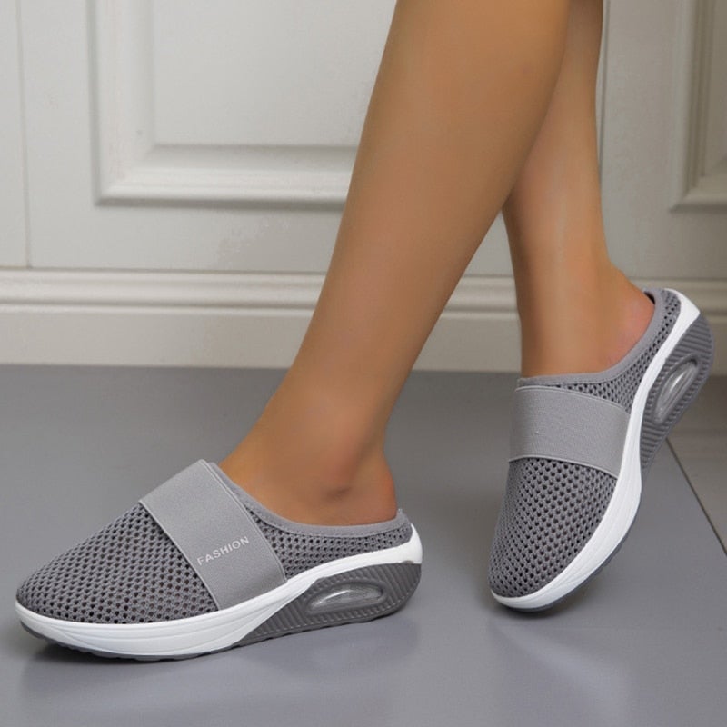 "Orthopedische luchtkussen sneakers, ademend mesh, ronde teen, comfortabele dames schoenen, zijaanzicht"