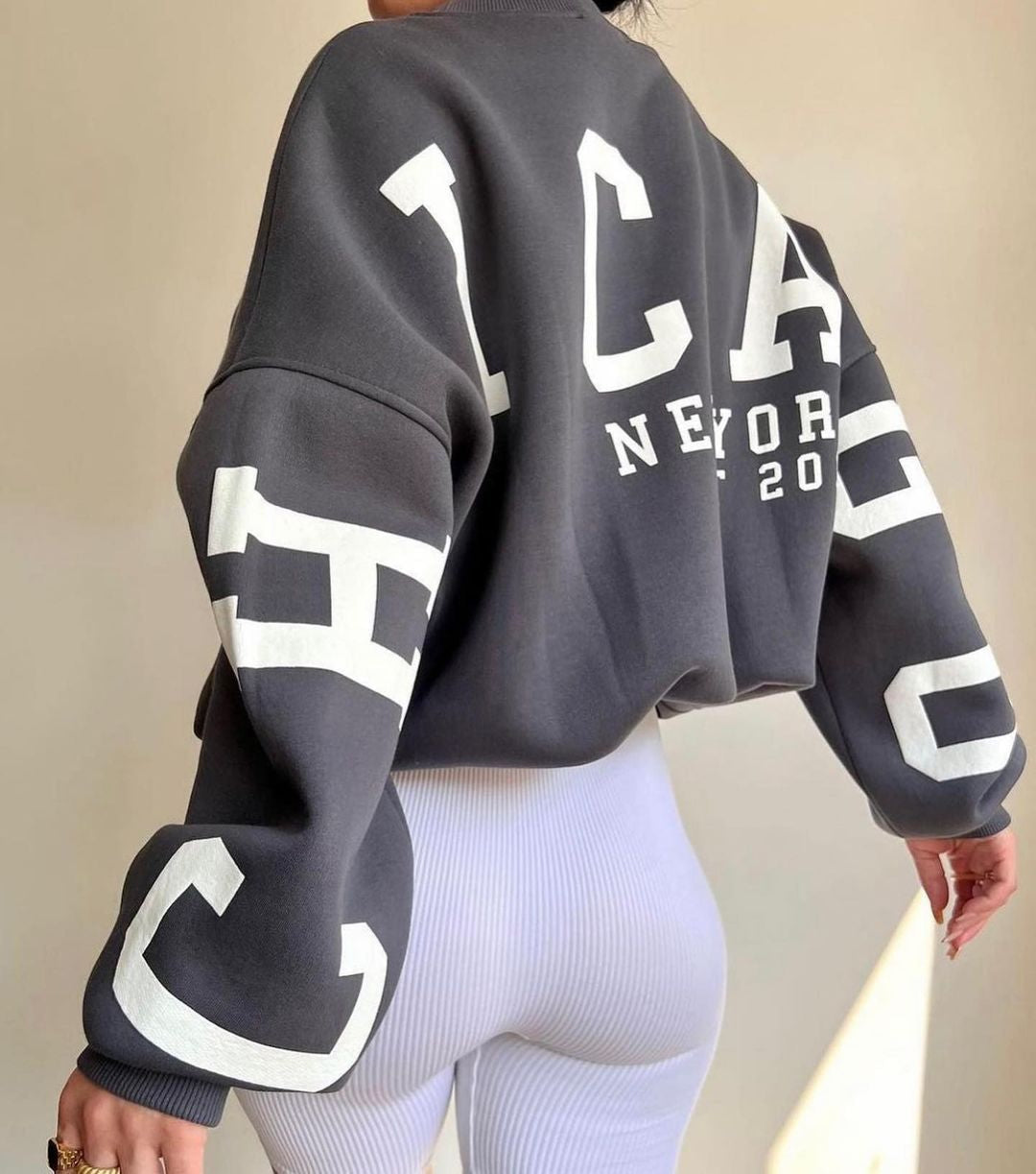 Oversized comfy sweater voor dames, trendy en zacht, casual-chique look, ideaal voor elke gelegenheid en elk seizoen.
