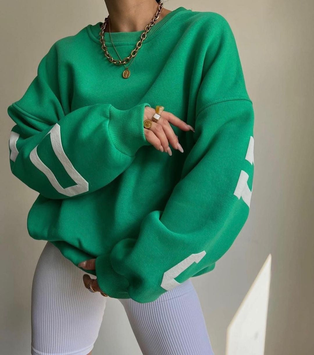 Oversized comfy sweater voor dames, trendy en zacht, casual-chique look, ideaal voor elke gelegenheid en elk seizoen.