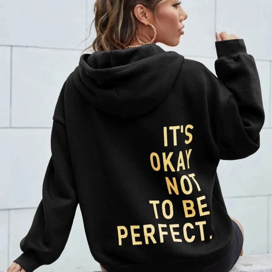 Oversized dames hoodie in lichtblauw, comfortabele en modieuze pasvorm, ideaal voor casual dagelijks gebruik. Vrouwelijke sti