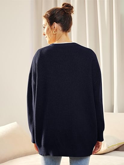 Oversized V-hals damesvest met knoopsluiting, zachte stof in warme kleuren, perfect casual en veelzijdig voor koele dagen.