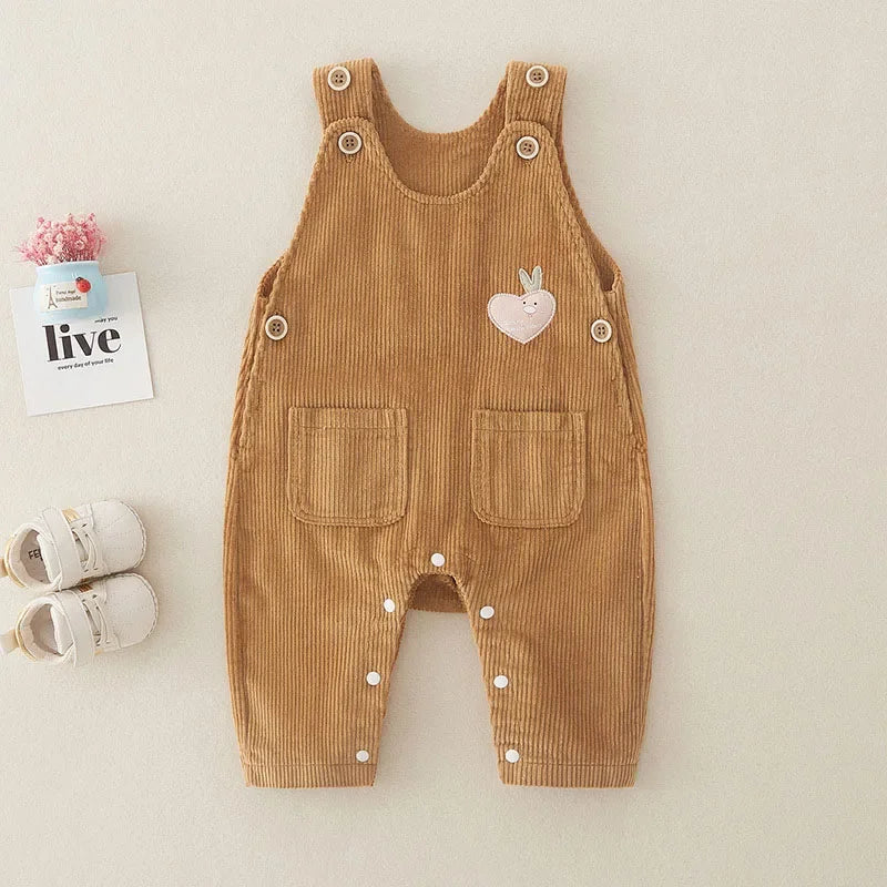 "Rib tuinbroek voor peuters, comfortabel en stijlvol, gemaakt van ribstof met duurzame katoen, trendy babykleding."