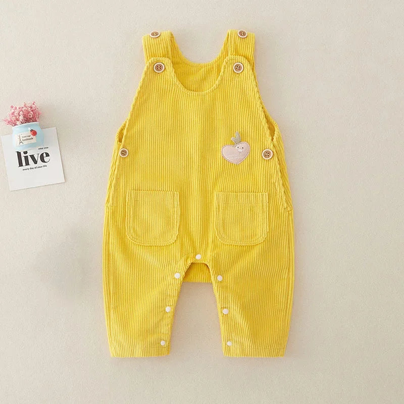 "Rib tuinbroek voor peuters, comfortabel en stijlvol, gemaakt van ribstof met duurzame katoen, trendy babykleding."