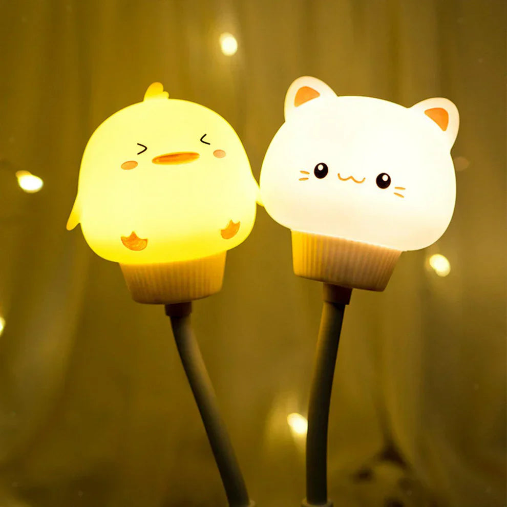 "Schattig nachtlampje tafelmodel met dierenthema: kitten, konijn, eend of beer, warm LED-licht voor gezellige verlichting."