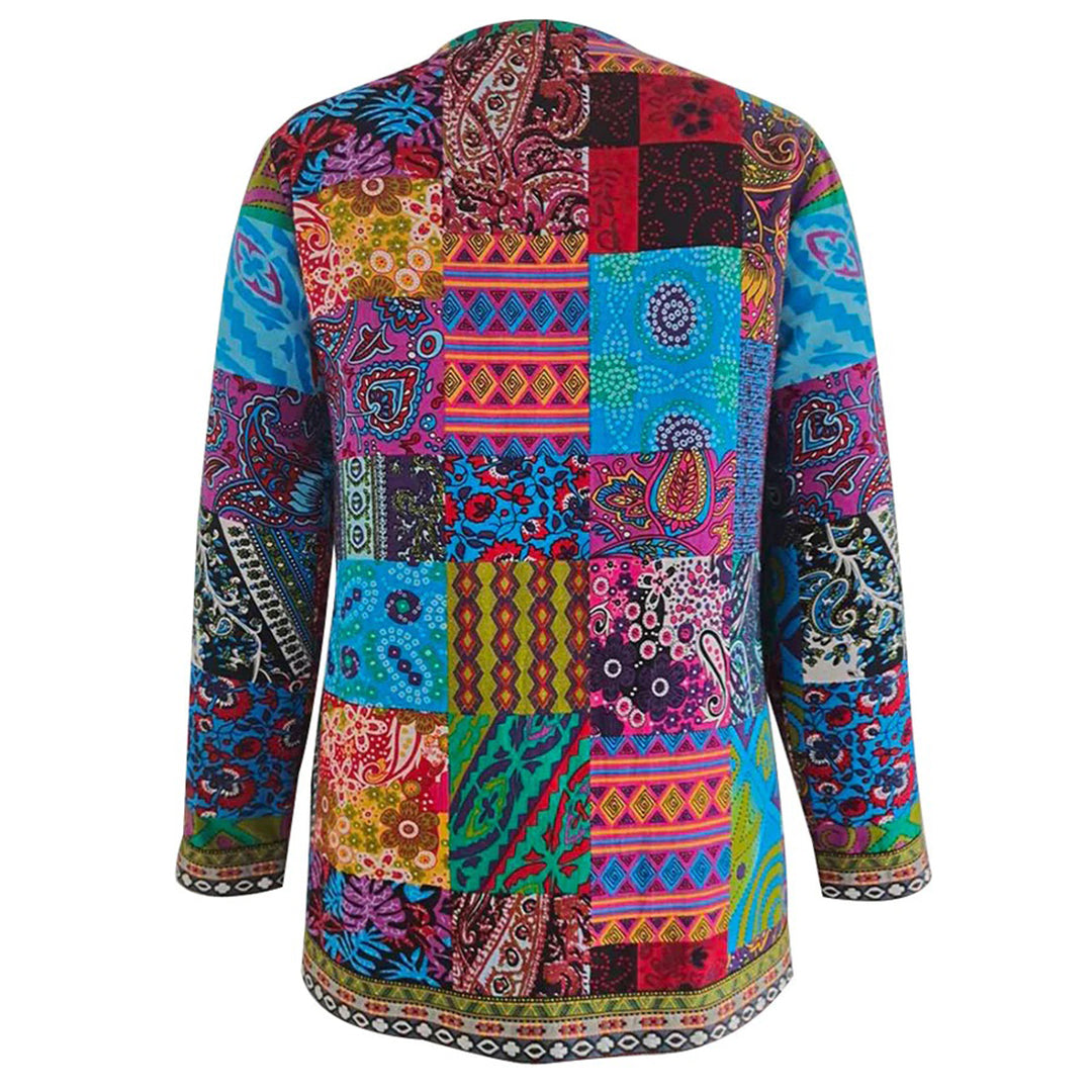 "Stijlvol bohemian lang damesvest met levendig patroon en open voorkant, ideaal voor casual lagen en comfortabel dragen."