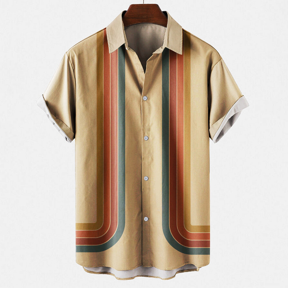 "Stijlvol retro herenoverhemd met moderne twist, beige tint en comfortabele pasvorm voor elke gelegenheid."