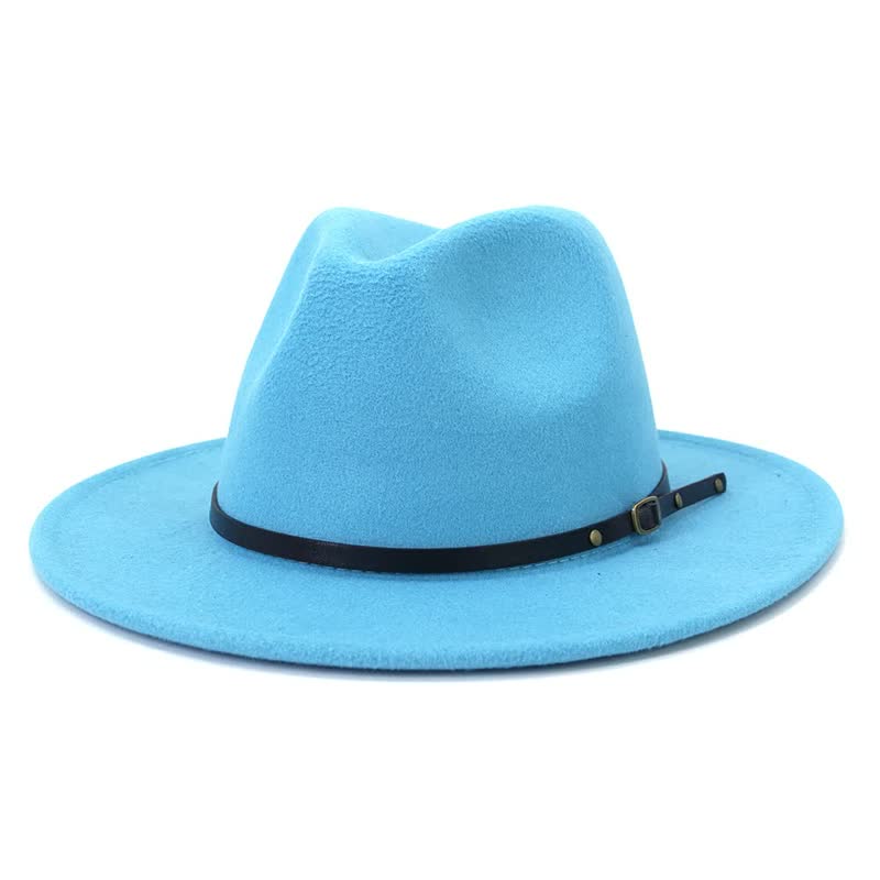 "Stijlvolle damestoffen hoed, licht materiaal, trendy design, diverse kleuren, perfect voor zomerlooks."