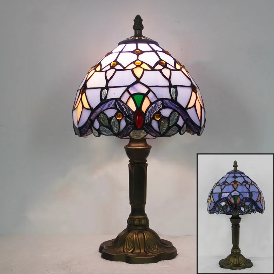 "Stijlvolle draadloze LED tafellamp met verstelbare kleuren, ideaal voor sfeervolle verlichting in elke kamer."