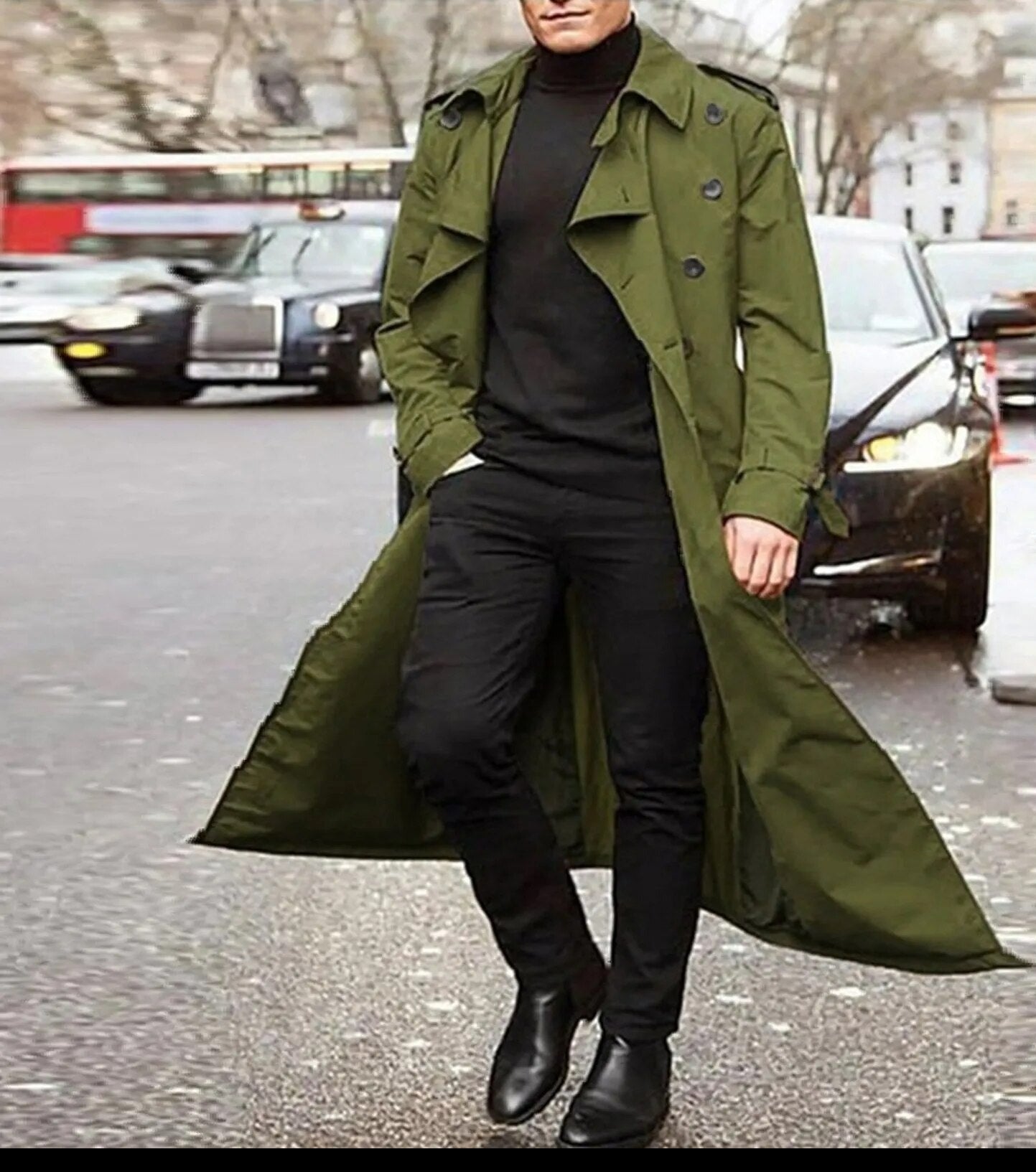 "Stijlvolle heren trenchcoat met moderne snit, verkrijgbaar in zwart, groen en oranje, geschikt voor casual en formele looks.