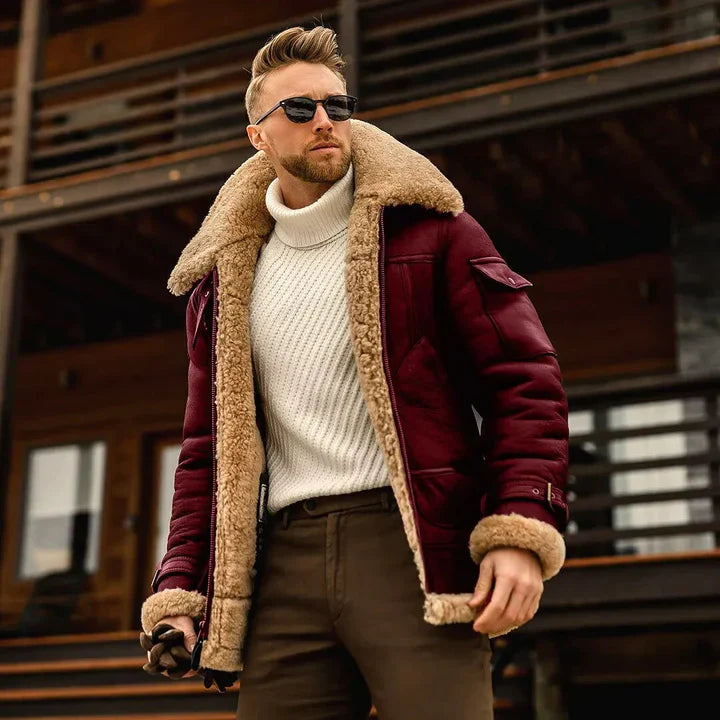 "Stijlvolle khaki winterjas voor heren, duurzaam en warm, ideaal voor winterkou en trendy uitstraling."