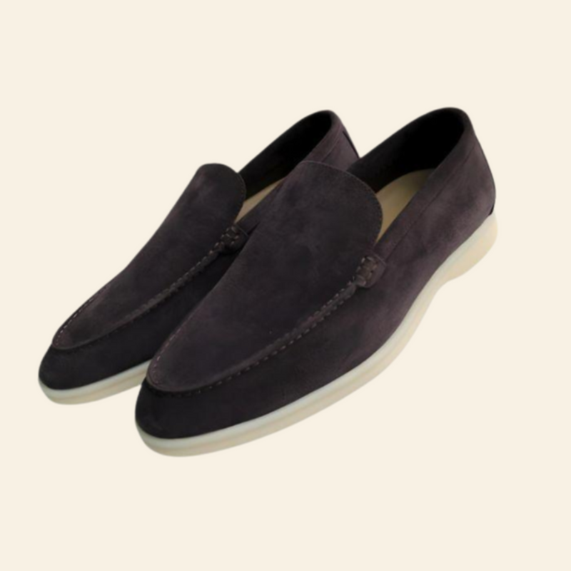 "Stijlvolle suède loafers dames, slip-on design, luxe en comfortabel met flexibele rubberen zool, ideaal voor elke dag."
