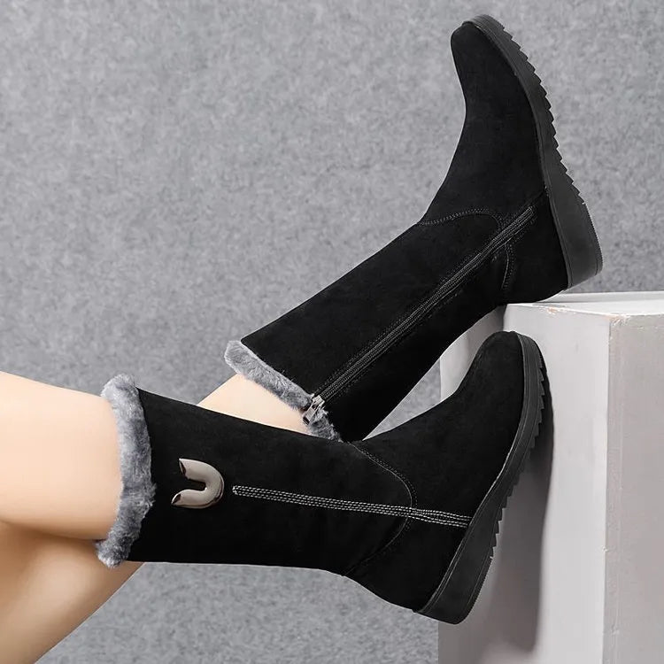 "Stijlvolle Tina halfhoge laarzen zwart, isolerende voering, trendy winterontwerp, vrouwelijke schoenen, ritssluiting."