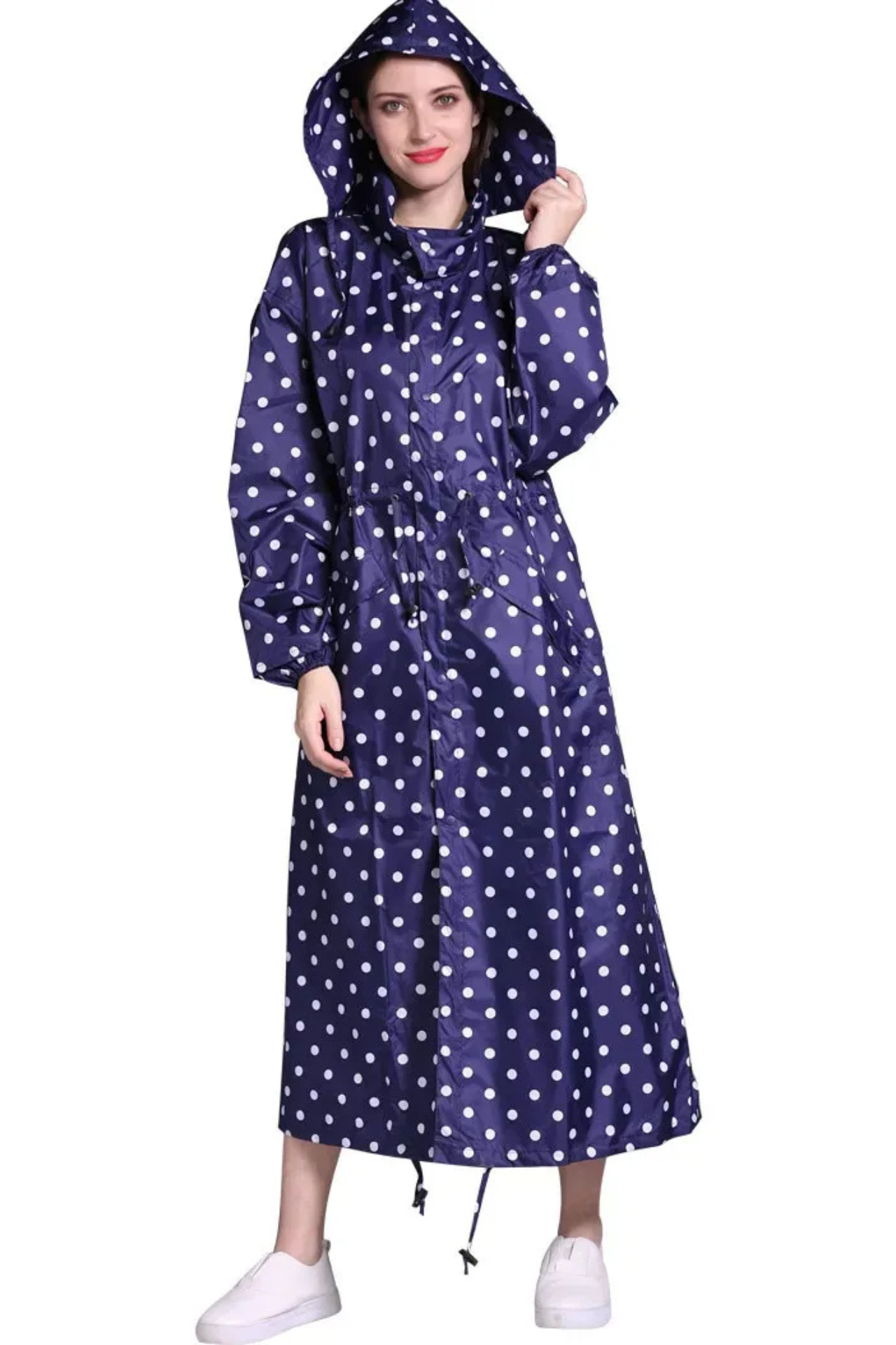 Stijlvolle waterdichte lange regenjas voor dames, verstelbare taille, ruime capuchon, verkrijgbaar in diverse kleuren.