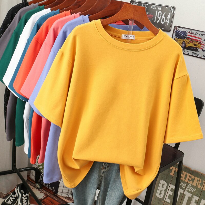 "Valentina oversized T-shirt avocadogroen, comfortabele dameskleding, casual stijl, ademende katoenen stof."