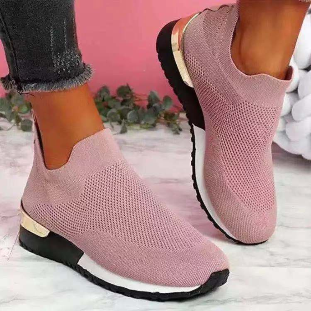 "Verona slip-on dames schoenen, modern en comfortabel, met ademend mesh in diverse kleuren voor een stijlvolle look."