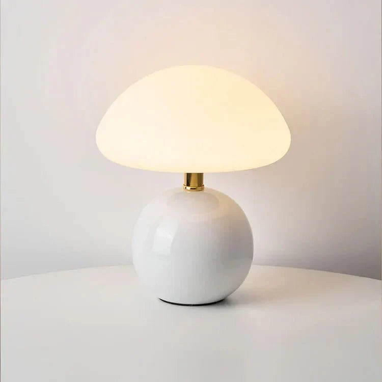 "Verstelbare LED paddenstoel lamp in modern design, keramiek en PVC, voor elegante sfeer in huis of kantoor."