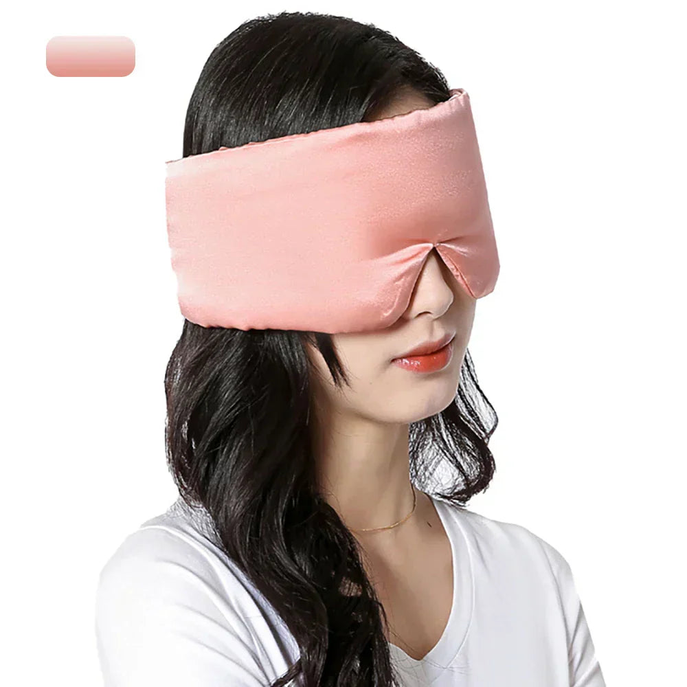"Zacht mulberry zijde slaapmasker, luxe comfort, blokkeert licht effectief, verstelbare band, ideaal voor vrouwen."