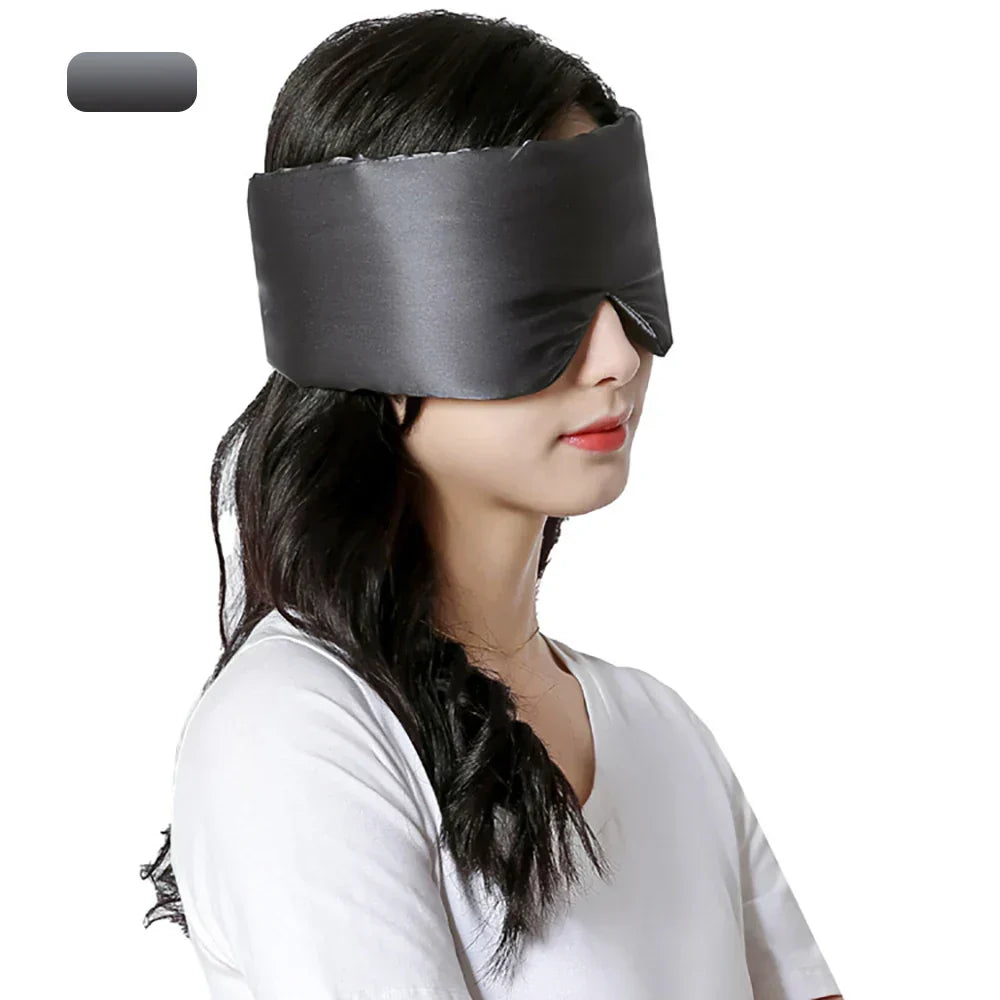 "Zacht mulberry zijde slaapmasker, luxe comfort, blokkeert licht effectief, verstelbare band, ideaal voor vrouwen."