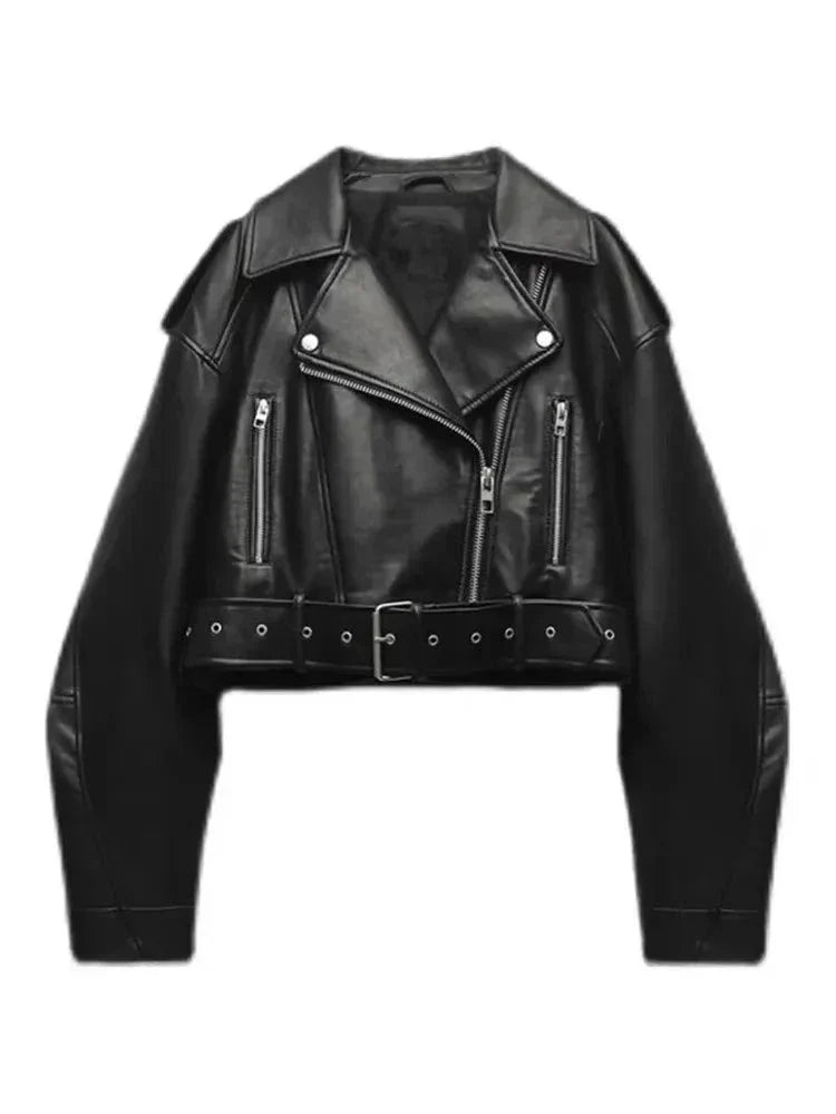 "Zwarte vintage cropped damesjas met riempje, retro flair, trendy design, gemaakt van duurzame materialen."