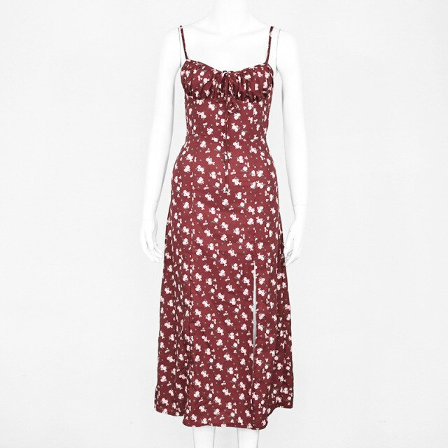 Luchtige midi bloemenjurk Fenna, de ideale damesjurk voor lente en zomer. Elegant en comfortabel casual chic.