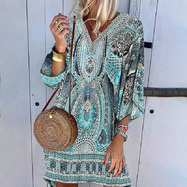 Modieuze Eva™ dames zomerjurk met vrolijke print, losvallend en comfortabel voor vakantie.