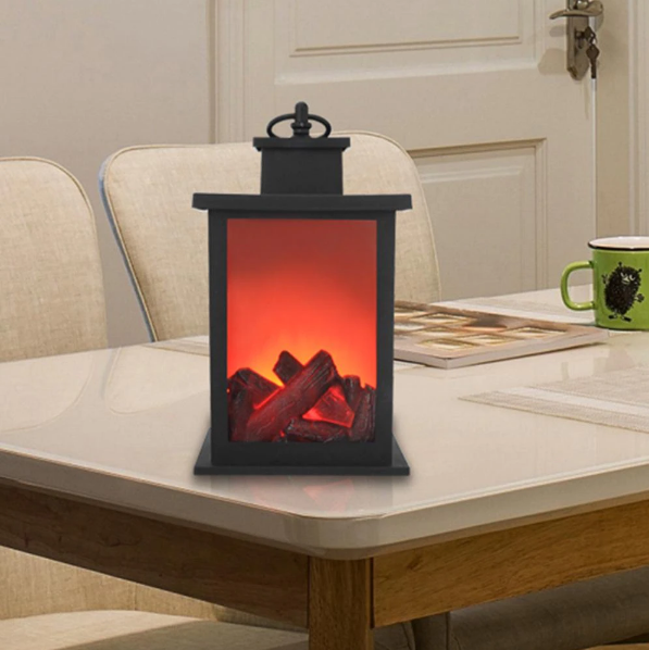 Vlam lantaarn LED lamp met realistische haardvlammen, creëert sfeervolle verlichting voor interieur en tuin.