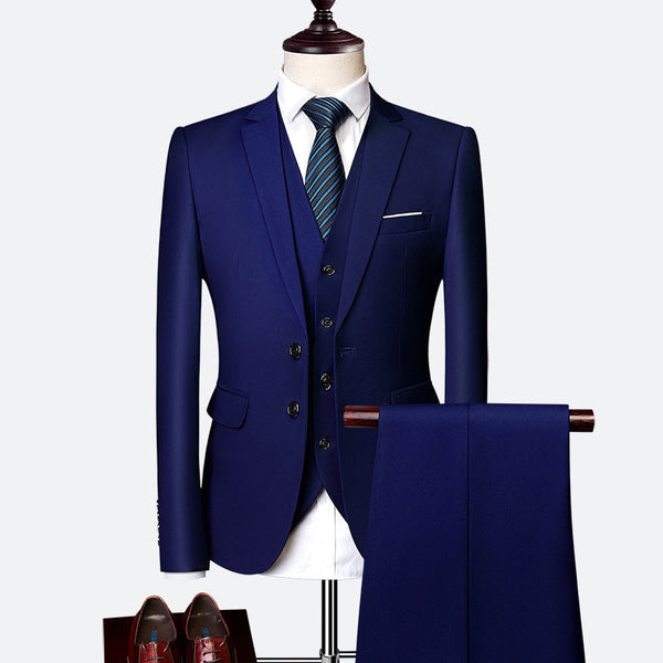 Luxe slim fit driedelig herenpak voor formele gelegenheden, stijlvol en elegant.