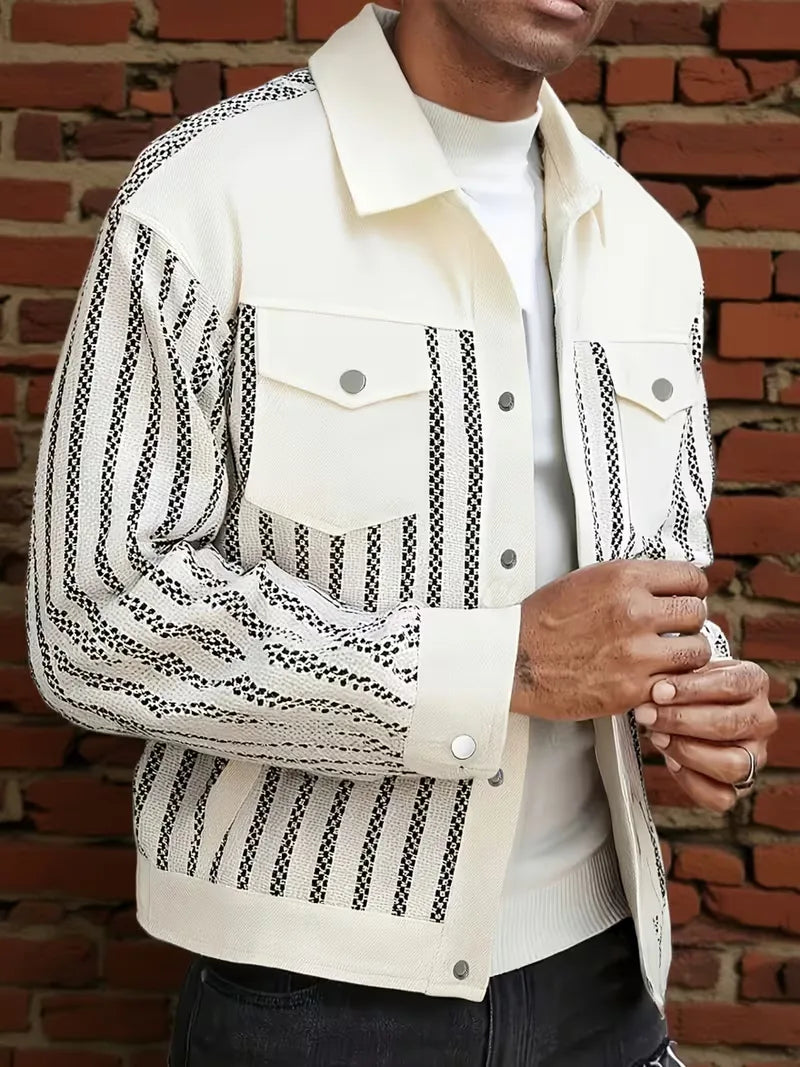 Heren gestreept casual trucker jasje met lange mouwen, perfect voor een veelzijdige smart casual voorjaarslook.