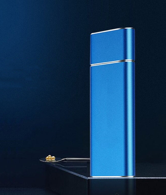 Strak ontworpen 8TB externe SSD met USB-C, perfect voor laptops en desktops; snelle backup oplossing.