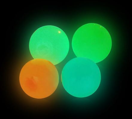 Set van lichtgevende stressballen voor ontspanning; squishy anti-stress speelgoed voor kinderen en volwassenen, glow in the dark.