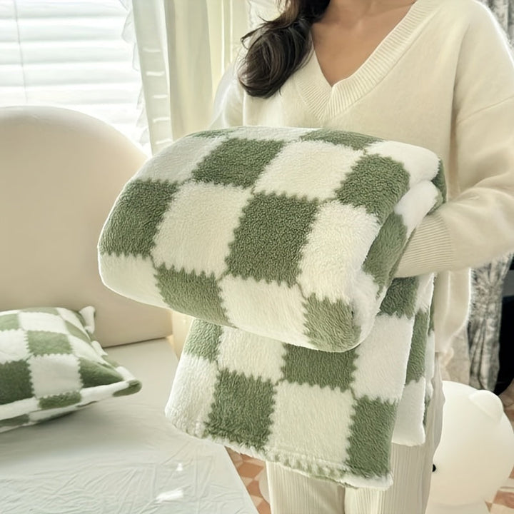Warm en zacht fluwelen plaid, perfect als bankdeken voor ontspannen avonden.