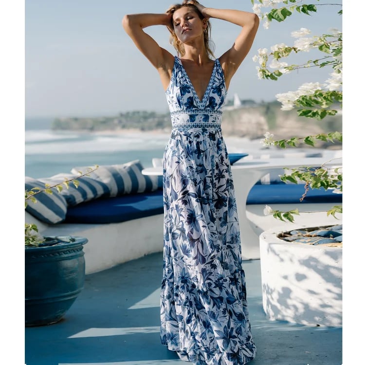 Comfortabel dames badpak met rok, perfecte strandoutfit voor vrouwen.
