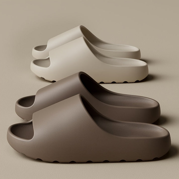 Unisex comfortabele slippers, lichtgewicht en duurzaam, perfect voor zomerse dagen of als huisschoenen.