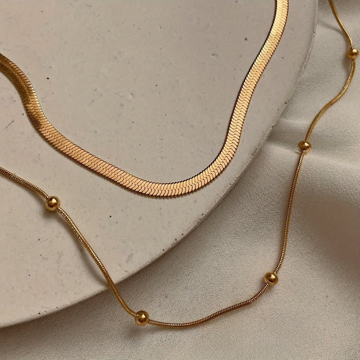 Luxe multilaag ketting voor dames, een veelzijdig sieraad met elegant en tijdloos design. Perfect voor dagelijks comfort.