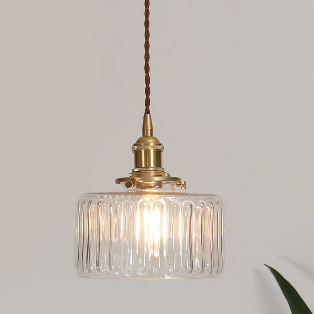 Verlichting voor de woonkamer: Harrison vintage hanglamp met schitterende kristallen.