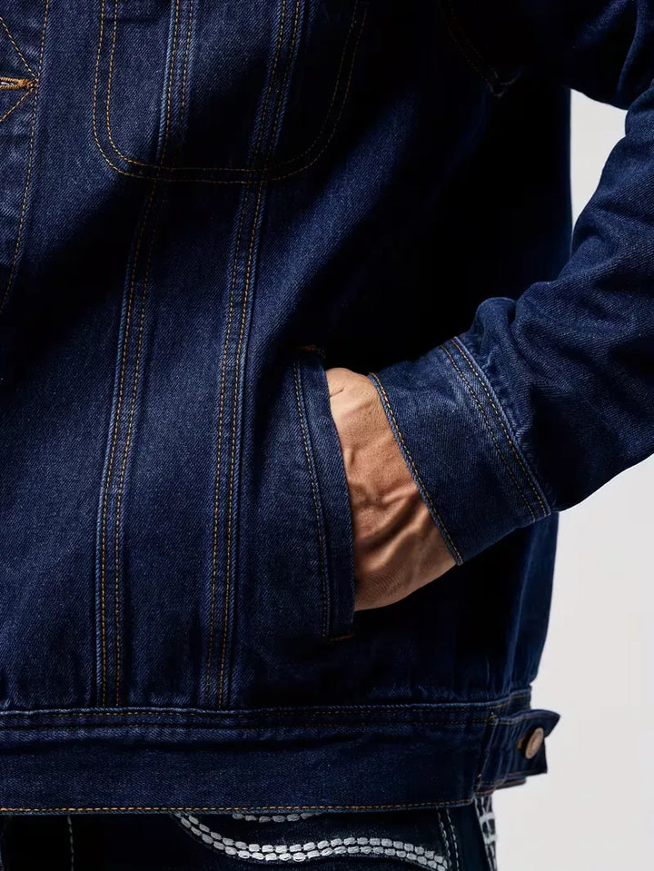 Stijlvol heren trucker jack, lange mouwen, perfect voor gelaagde looks in lente of herfst.
