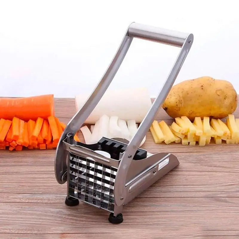 Scherpe messen van deze groentesnijder zorgen voor gelijkmatige frietjes; ideaal voor patat.