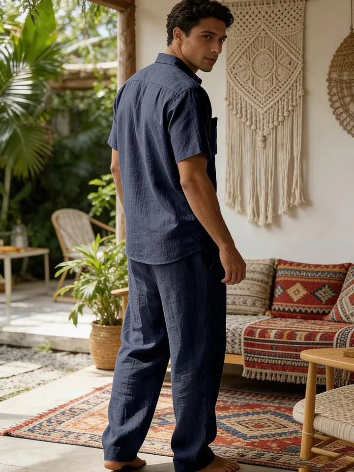 Luchtige heren zomer set voor vrije tijd. Comfortabel casual shirt & broek voor strand of thuis.