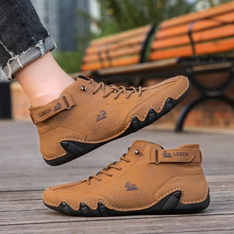 Waterdichte Adriel herenschoenen, Hoymans kwaliteit. Ideaal voor outdoor en comfortabel wandelen.