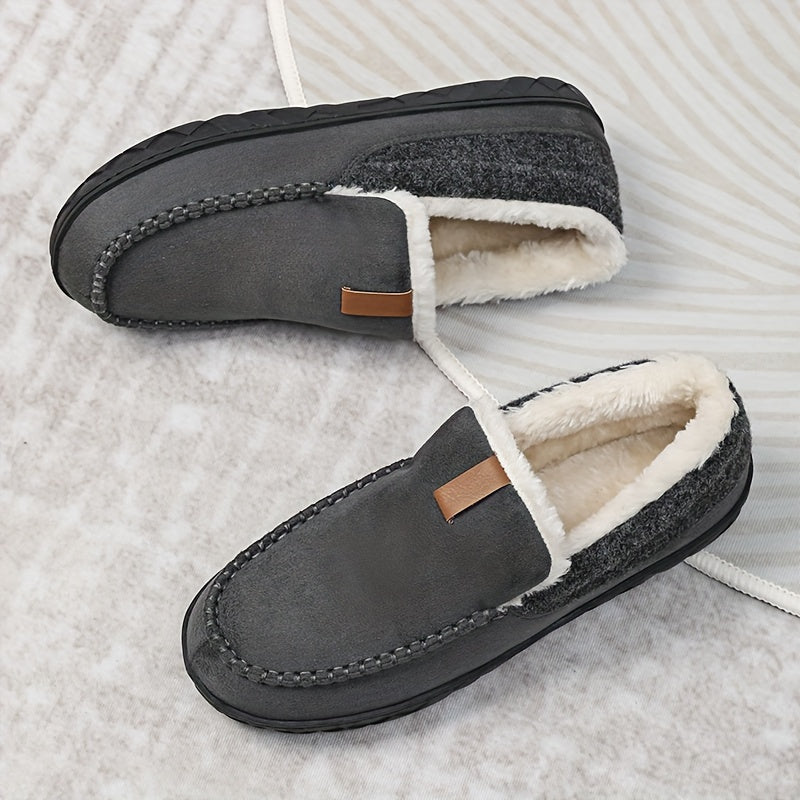 Slip-on heren pantoffels, lichtgewicht en comfortabel, perfect voor thuisgebruik.
