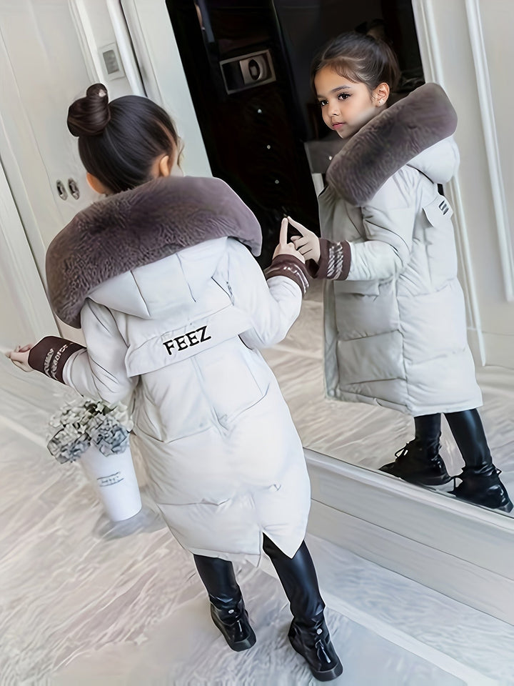 Lange warme winterjas voor meisjes met capuchon, perfect voor school en buiten spelen.