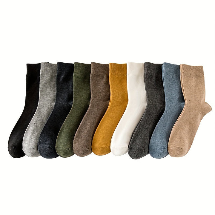 Essentiële herensokken set: 10 zachte, comfortabele en kleurrijke paren van katoenmix, one-size voor alle mannen.