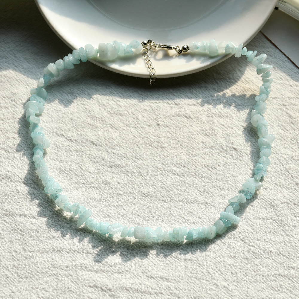 Uniek design Lina kristallen halsketting, natuurlijke schoonheid voor de moderne dame.