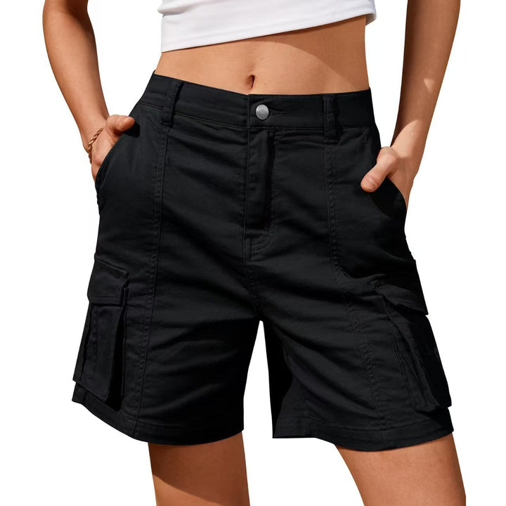 Comfortabele utility cargo shorts voor dames, hoge taille design, perfect voor een praktische zomerlook.