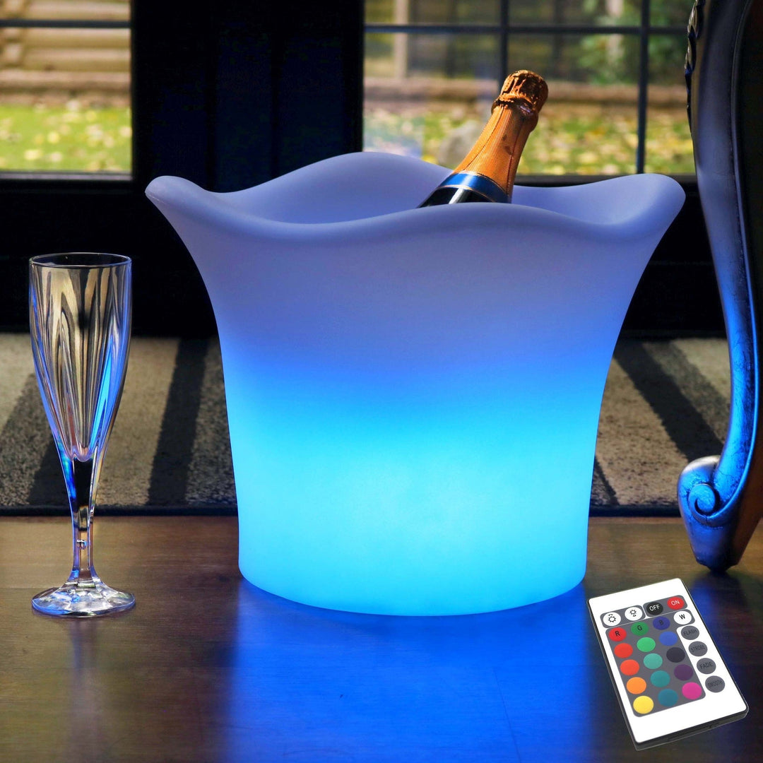 LED ijsemmer met kleurveranderende verlichting; een draagbare drankkoeler voor feesten en buiten gebruik.