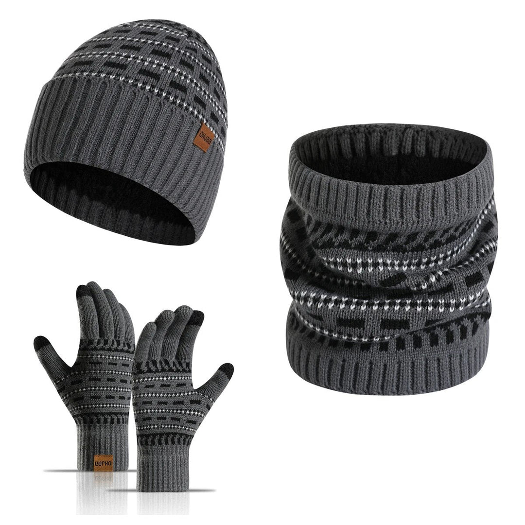 Stijlvolle heren winterset van zacht fleece: muts, sjaal en handschoenen voor comfortabele warmte.