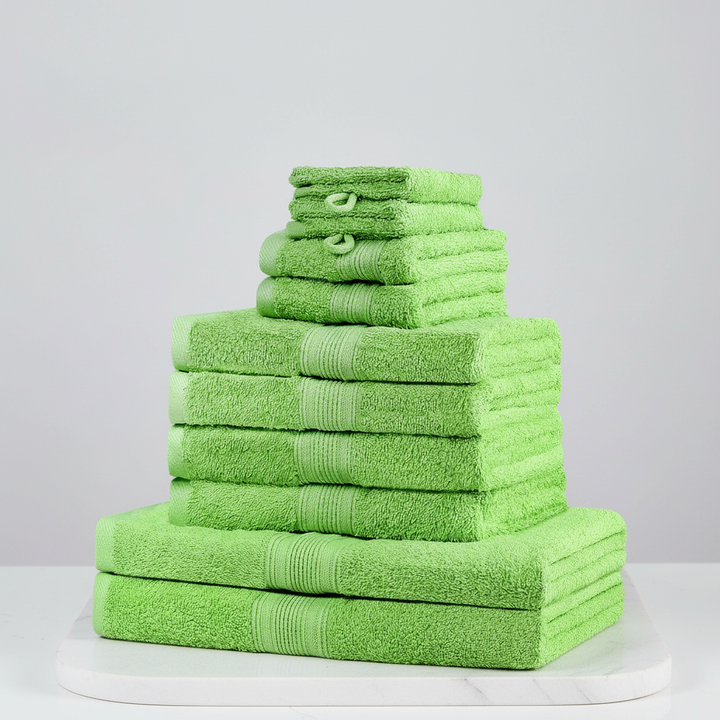 Complete 10-delige set OEKO-TEX katoenen handdoeken. Extra zacht en absorberend badtextiel voor comfort in elke badkamer.