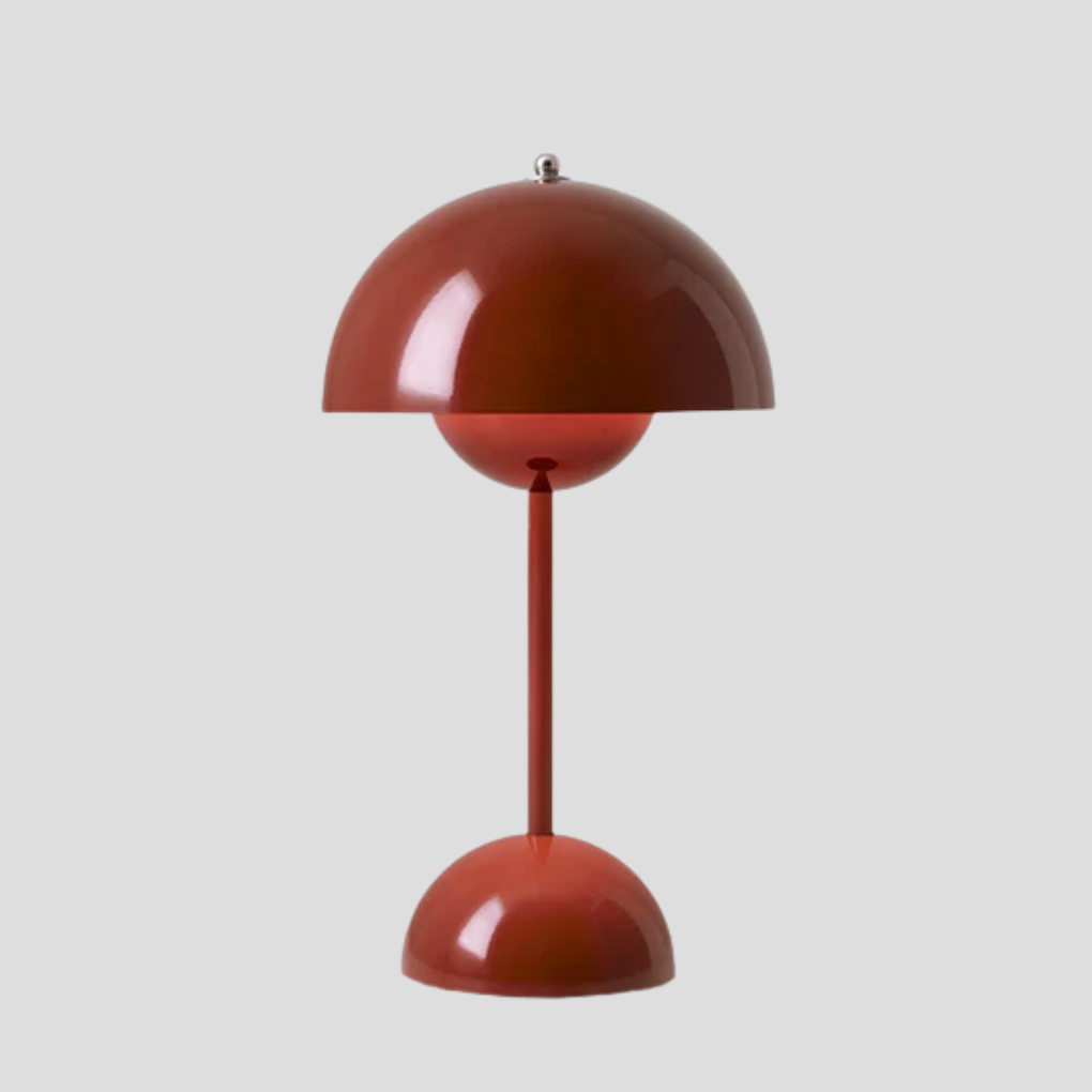 Stijlvolle metalen draadloze LED tafellamp, dimbaar en oplaadbaar, perfect voor elk modern interieur.